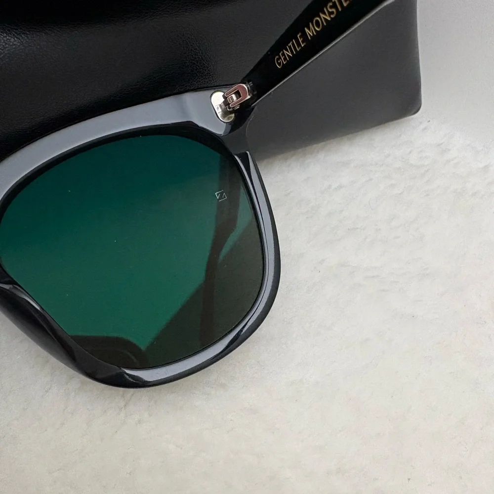 GENTLE MONSTER My Ma Sunglasses - Picture 6 of 16